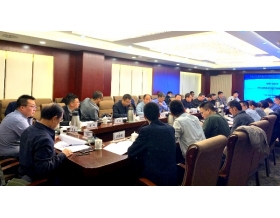 標(biāo)題：《風(fēng)力發(fā)電機(jī)組葉片氣動(dòng)組件規(guī)范》等四項(xiàng)能源行業(yè)標(biāo)準(zhǔn)啟動(dòng)會(huì)在呼和浩特召開(kāi)
瀏覽次數(shù)：2018
發(fā)表時(shí)間：2020-11-03