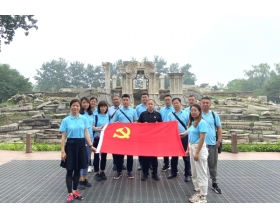 標(biāo)題：不忘初心、銘記歷史，共抒愛國情懷——第五黨支部開展迎“七一”主題黨日活動
瀏覽次數(shù)：1133
發(fā)表時(shí)間：2021-06-30