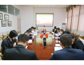 標(biāo)題：職能部門(mén)黨支部召開(kāi)支部黨員大會(huì)暨學(xué)習(xí)貫徹習(xí)近平新時(shí)代中國(guó)特色社會(huì)主義思想主題教育讀書(shū)班
瀏覽次數(shù)：732
發(fā)表時(shí)間：2023-10-17
